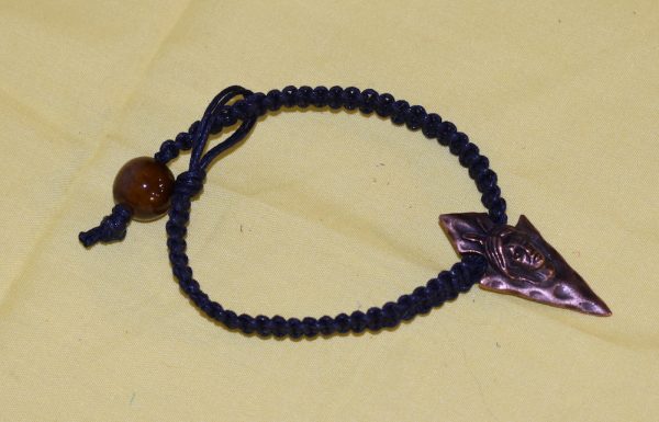 Square Knot Arrow Bracelet (1)